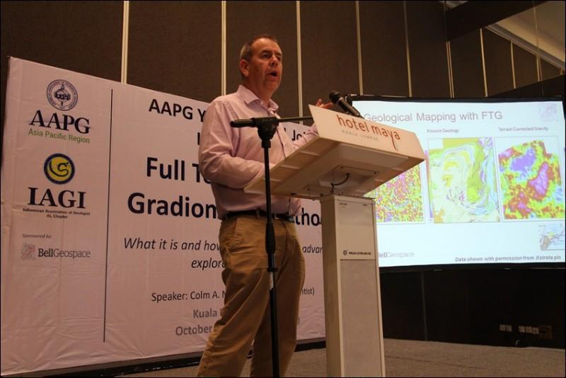 Figure 1: Dr Colm Murphy giving his talk 