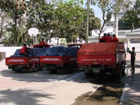 Trucks are ready to leave for delivering books to Dhaka and Jahangirnagar Universities