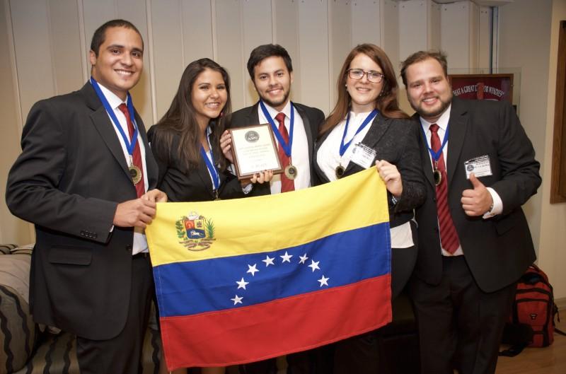 Universidad Simon Bolivar Team Members (left to right): Mizael Bravo, Clara Braña, Kristian Torres, Victoria Jimenez and Roberto de la Rosa