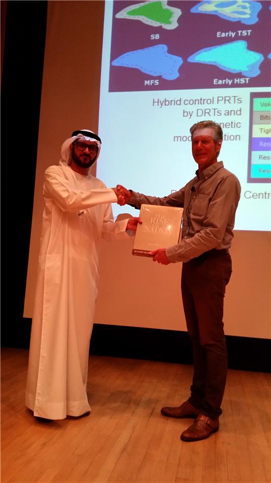 ESG President, Abdullah Al-Shemsi & Jeroen Kenter, AAPG Distinguished Lecturer, ADMA Auditorium, Abu Dhabi, UAE
